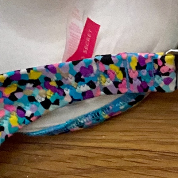 Victoria’s Secret Bikini Top - Picture 4 of 4